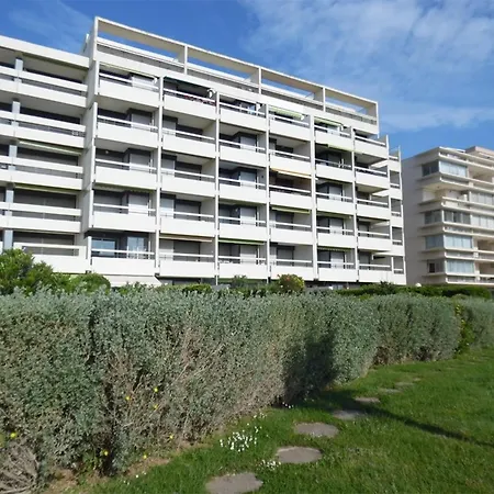 Renove Pour 4 Pers Avec Climatisation Et Parking, Face - Fr-1-750-73 Apartment *